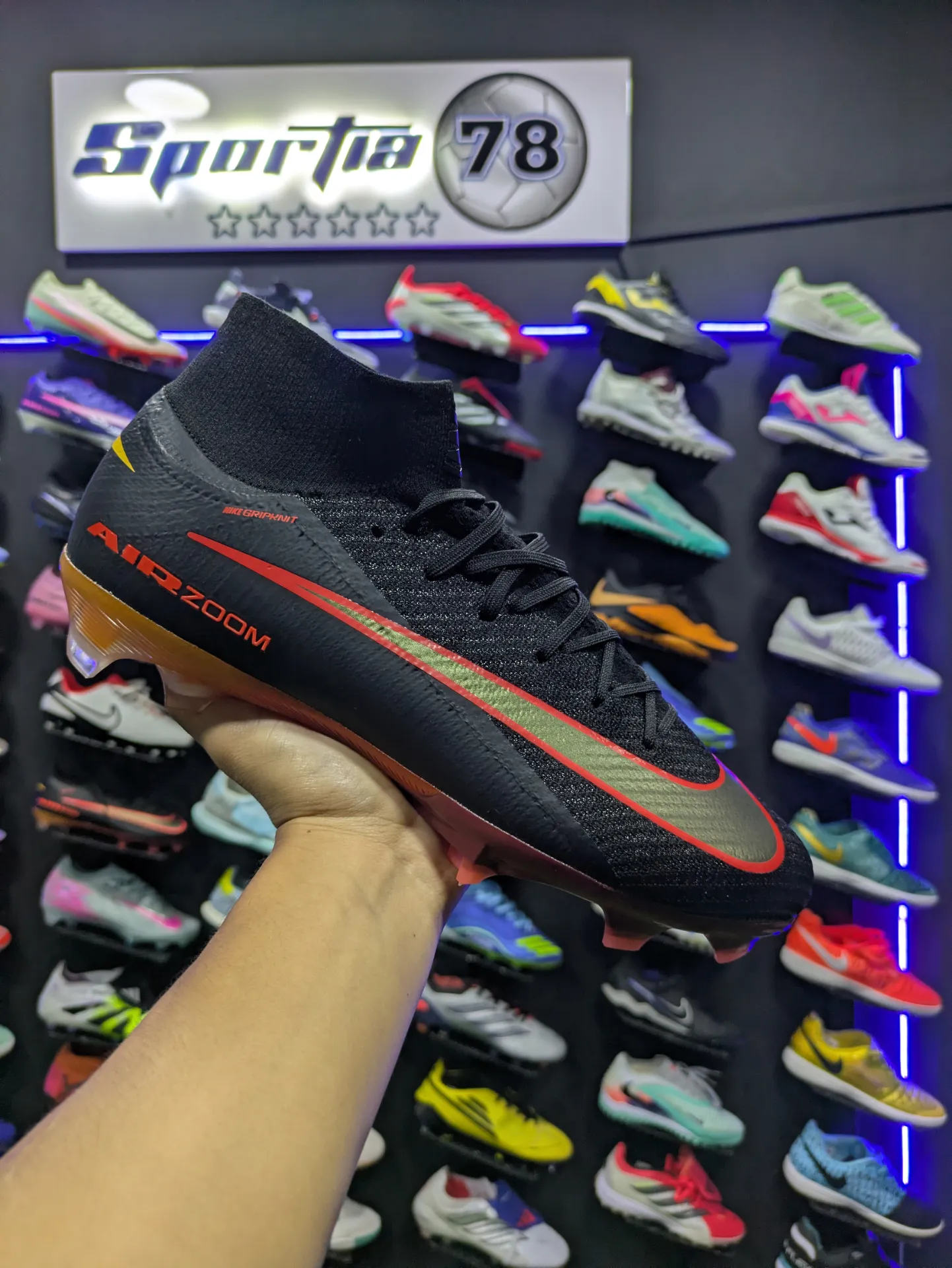 Mercurial Superfly / Negro-Naranja