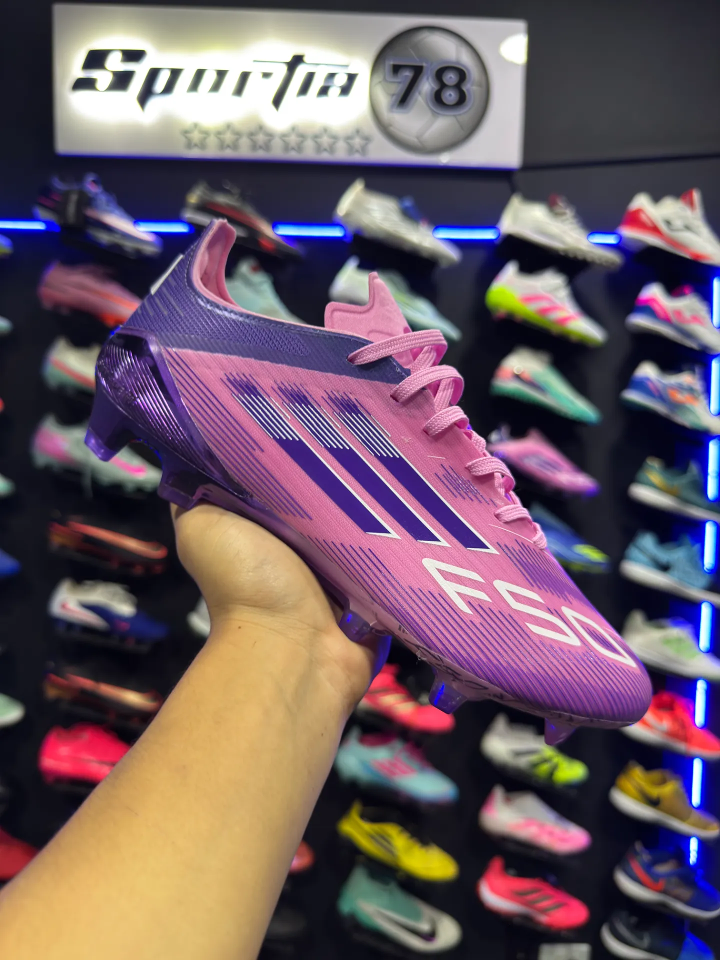 F50 / Morado