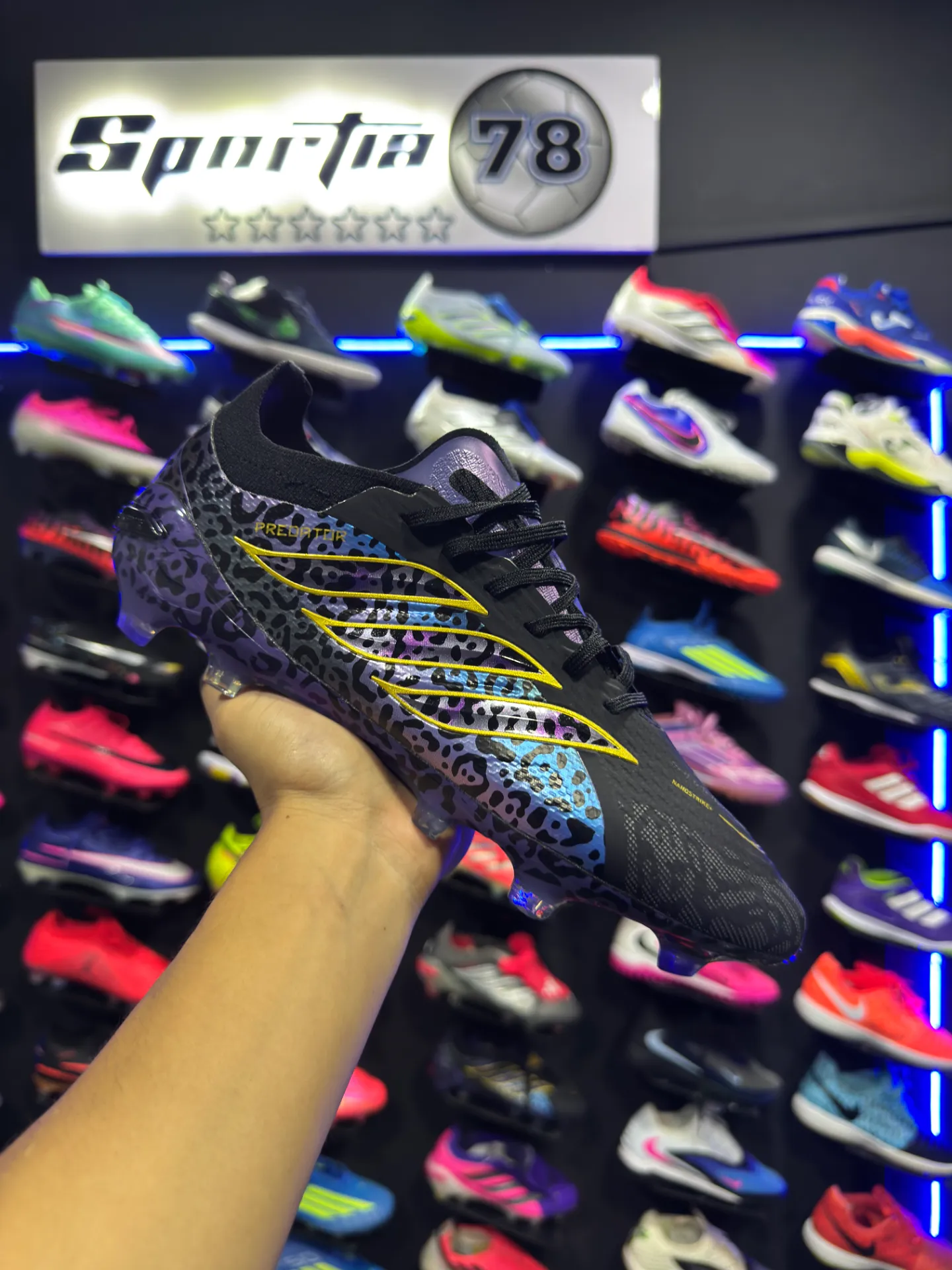 PREDATOR 26 / Kaka