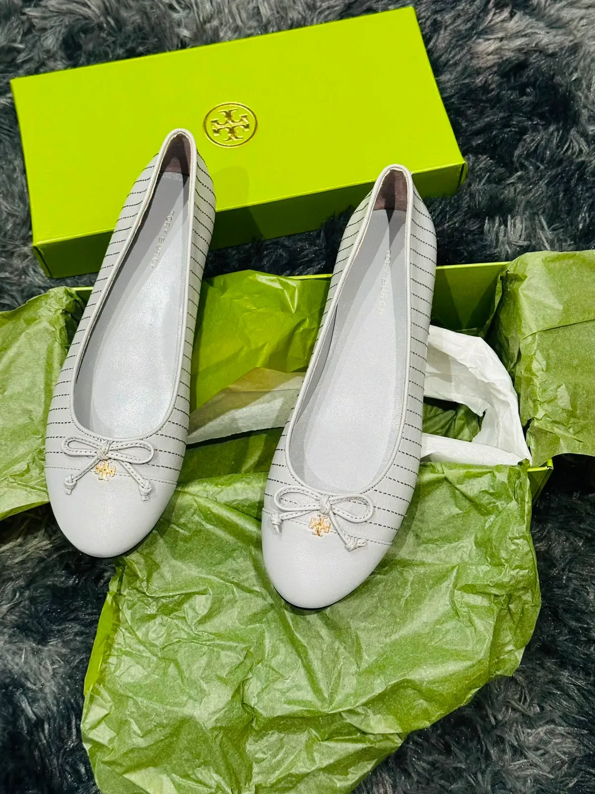 Tory Burch Flat grey