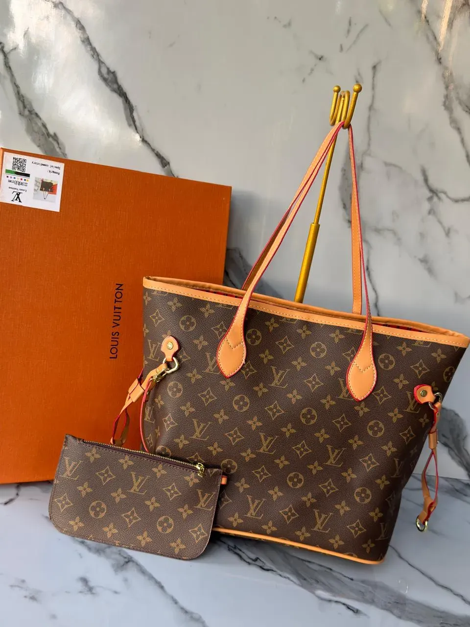 Bolso Tote Monogram con Pochette