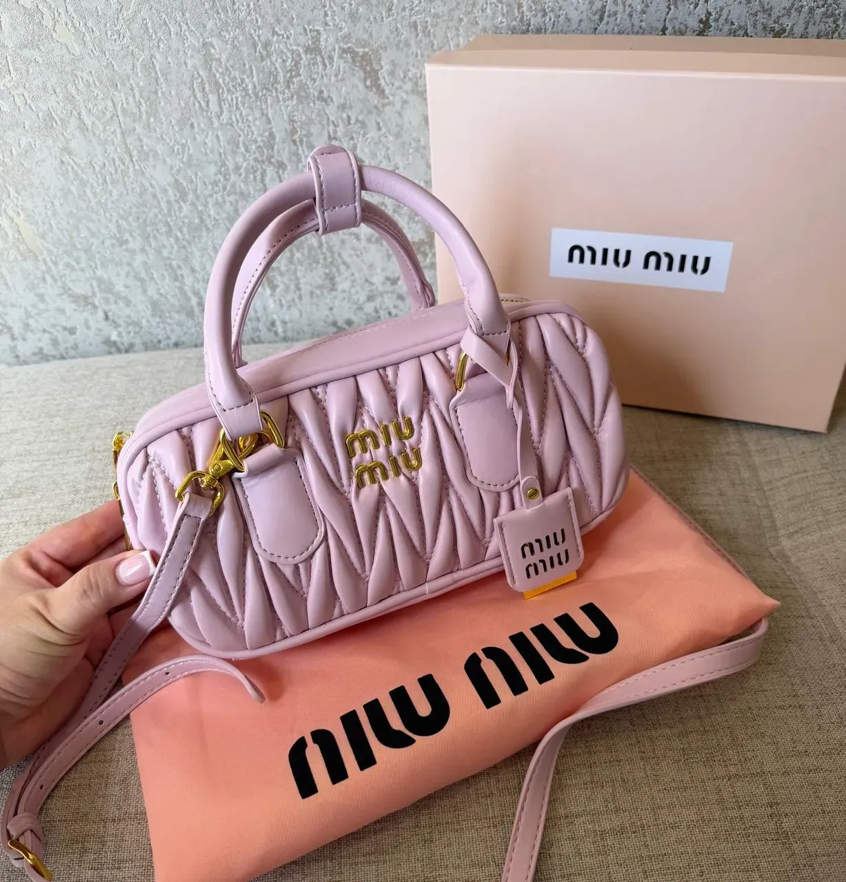 Bolso Miu Miu Matelassé Rosa Pastel