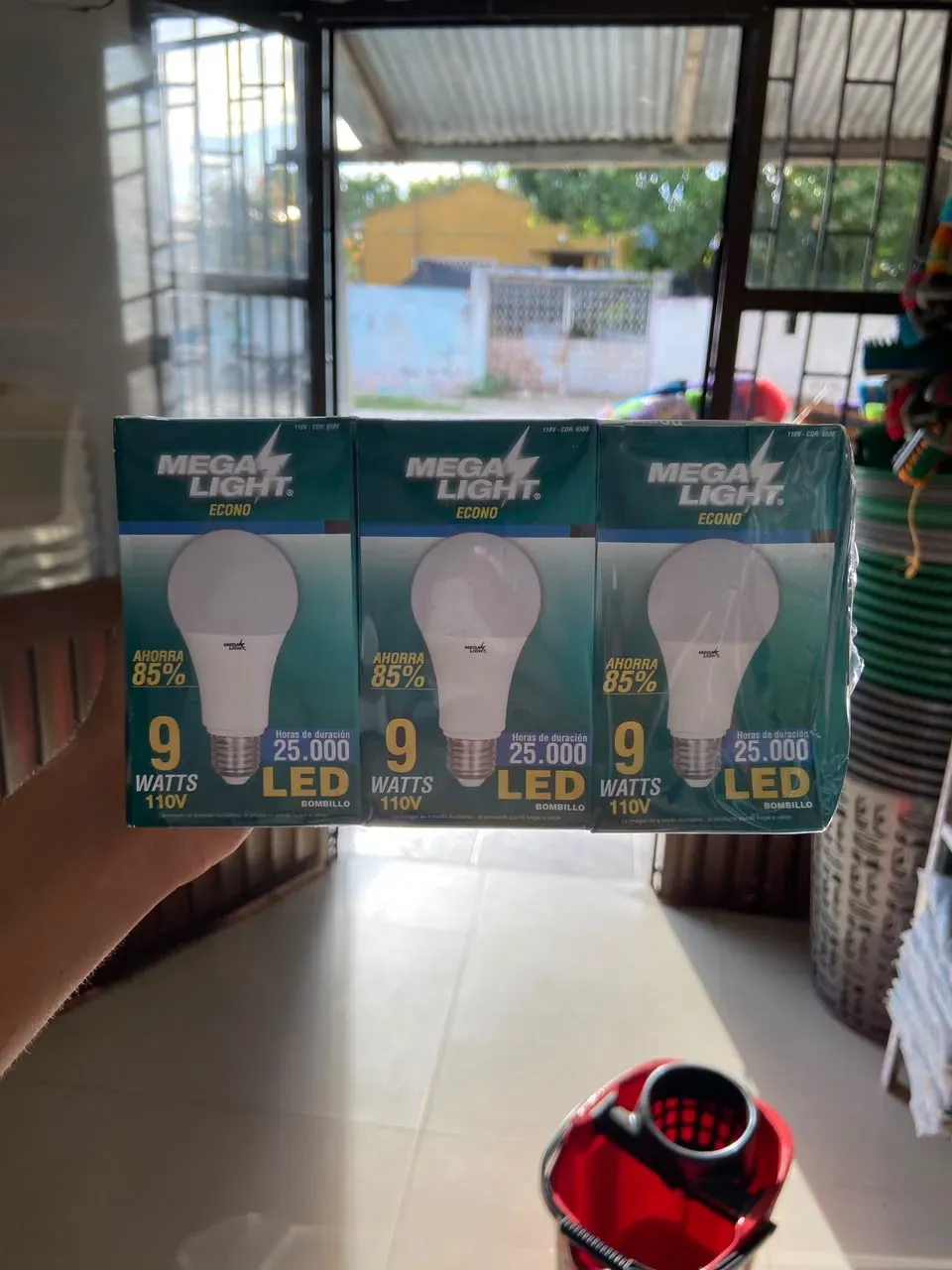 BOMBILLOS 9WATTS MEGA LIGHT