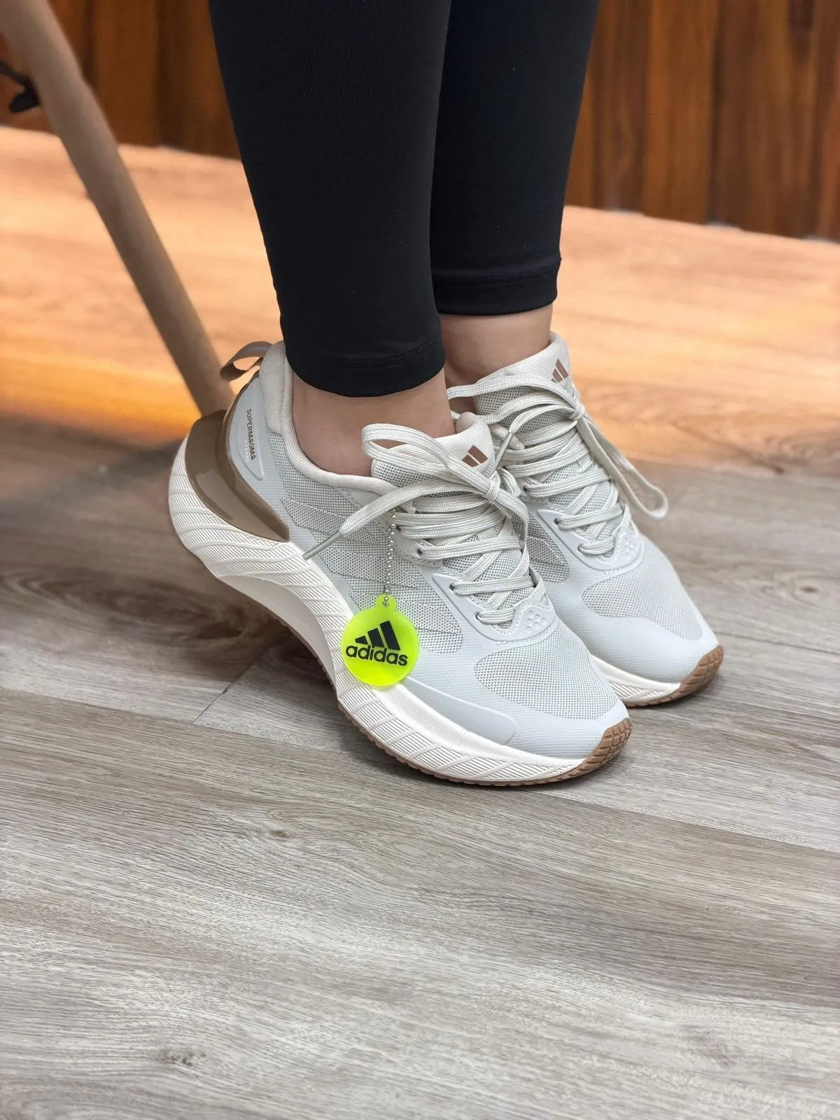 ADIDAS SUPERMAGMA BEIGE
