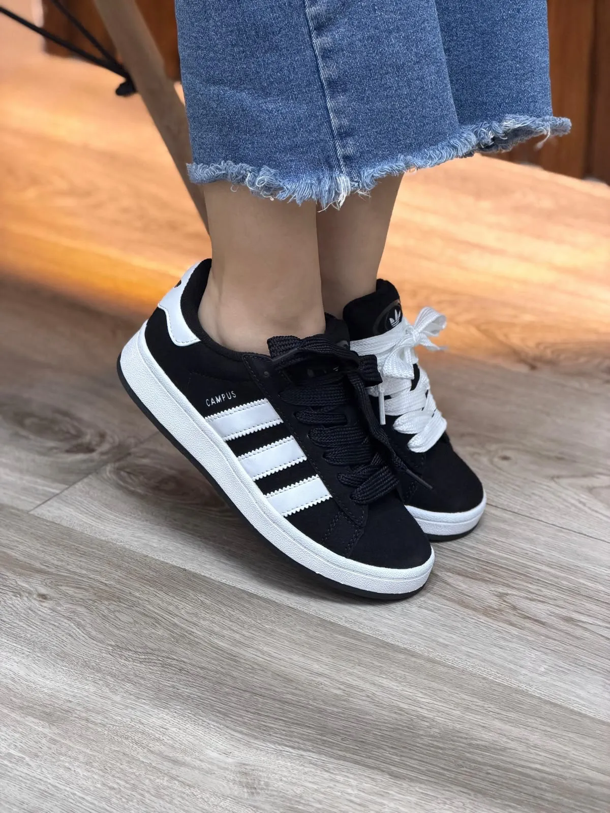 ADIDAS CAMPUS 00s NEGRA BLANCA