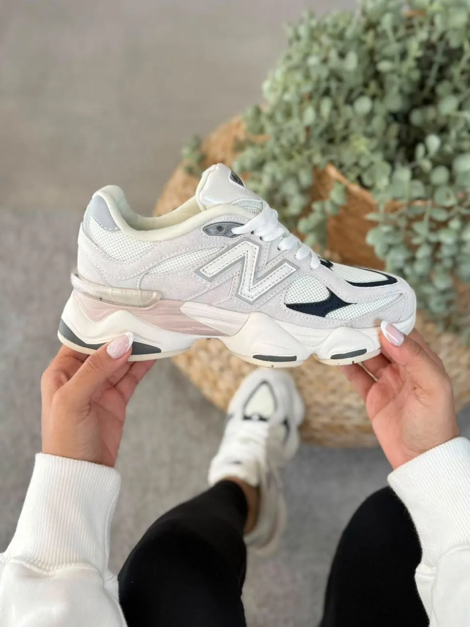NEW BALANCE 9060 BLANCA AZUL PALO ROSA