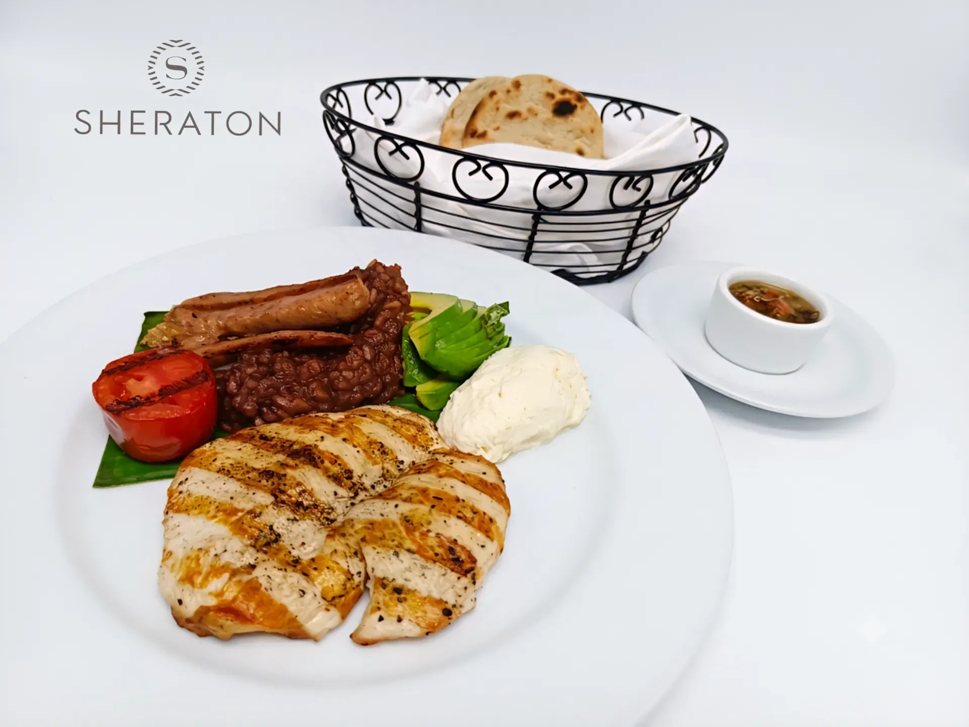 PLATO TIPICO DE POLLO