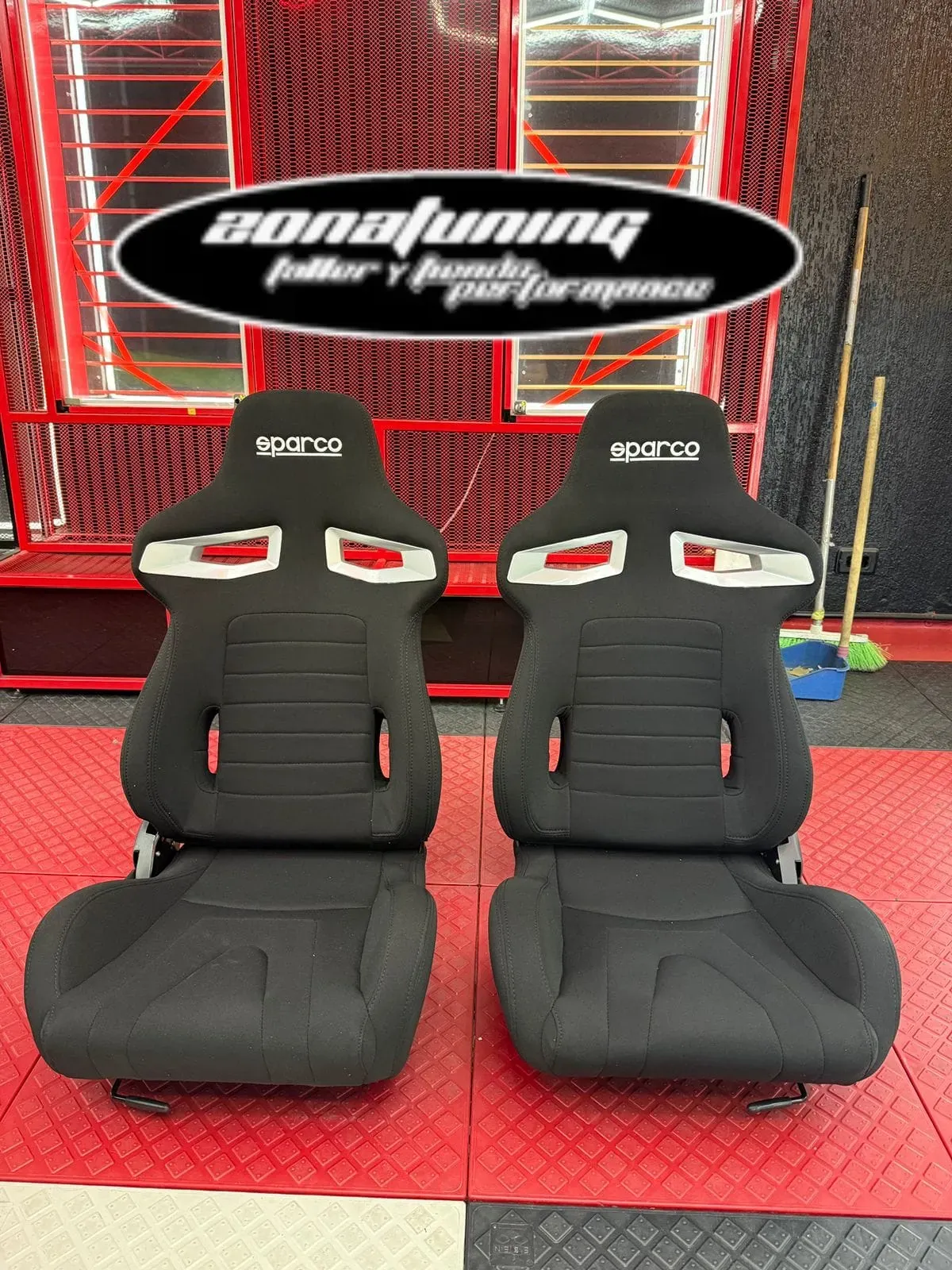 Kit sillas deportivas Sparco