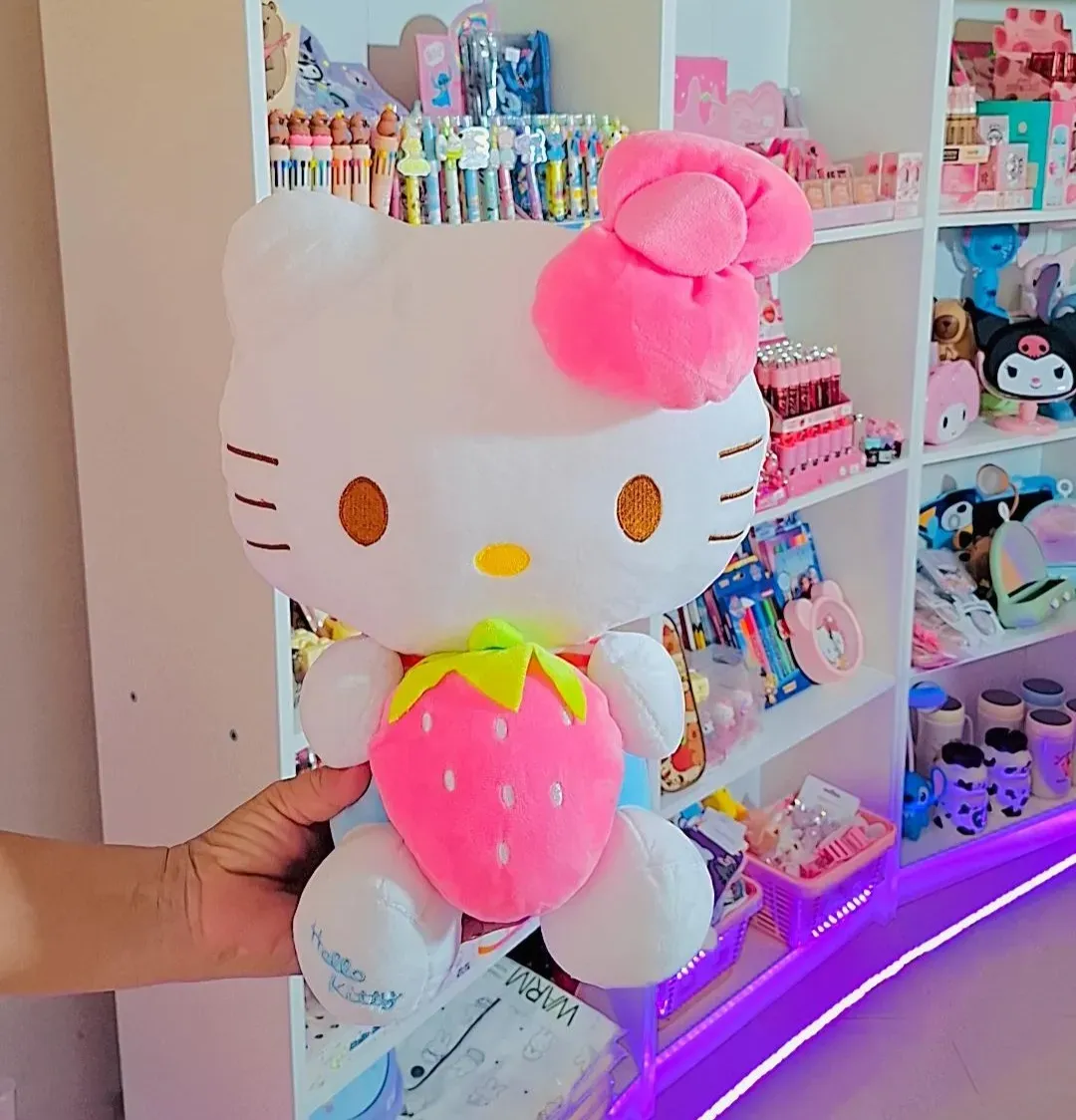 Peluche Hello kitty Fresa