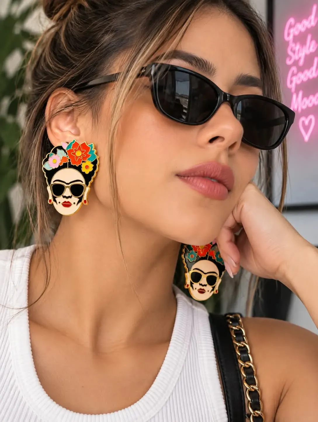 arete de frida en acero