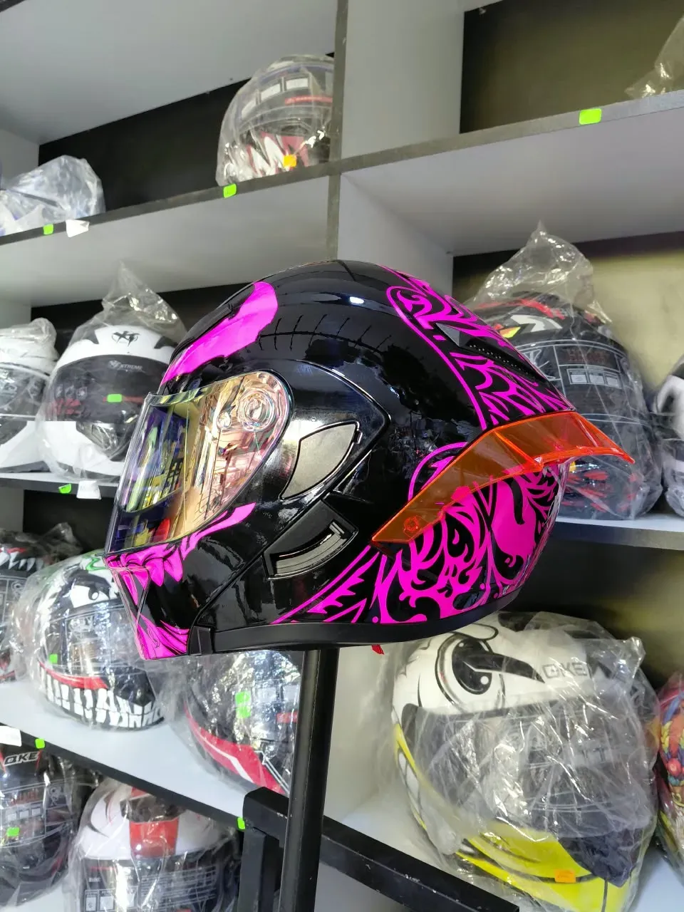 CASCO STREME NEW TEMO ROSA MATE VISOR ROSA TALLA M DOT