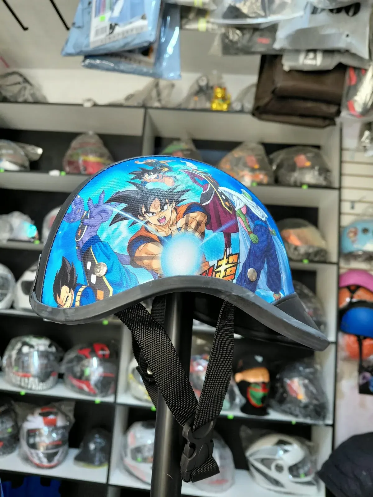 CASCO CHAVITO COLOR VARIADO NIÑO