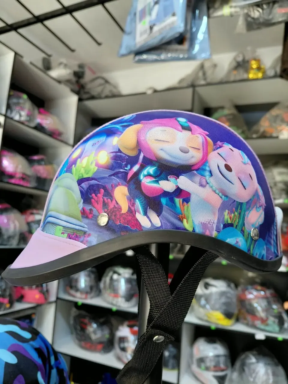 CASCO CHAVITO COLOR VARIADO NIÑA