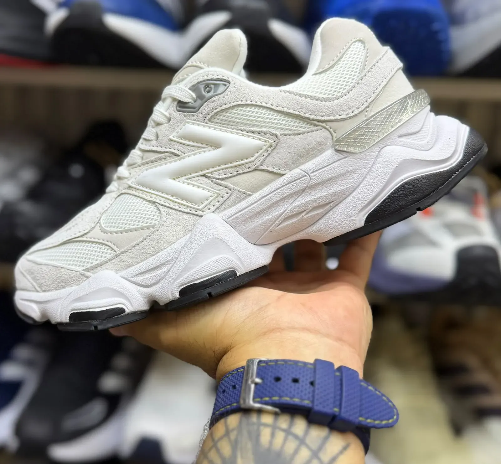 New Balance 9060