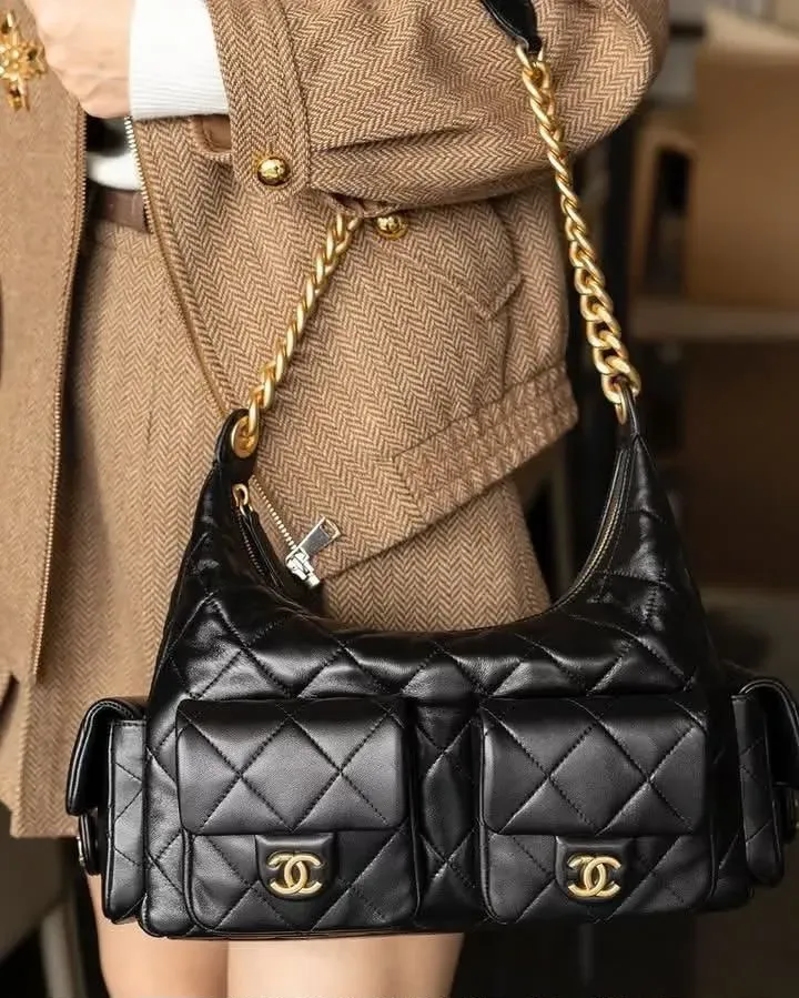 Chanel - Negra