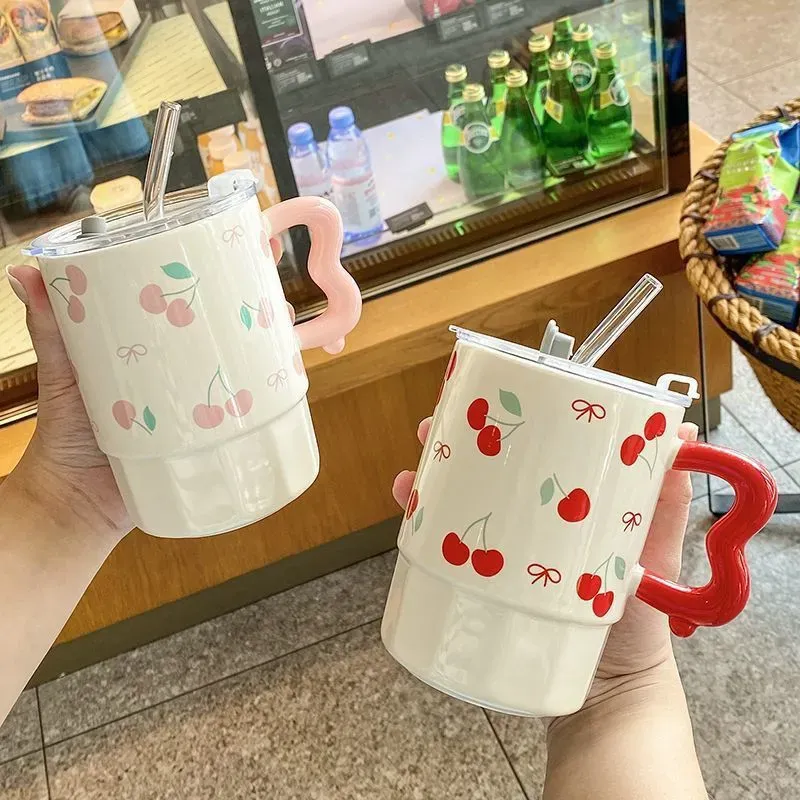 Mug Cherry rosado con tapa