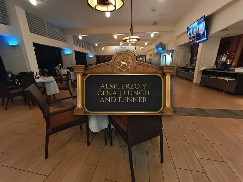 ALMUERZOS Y CENAS